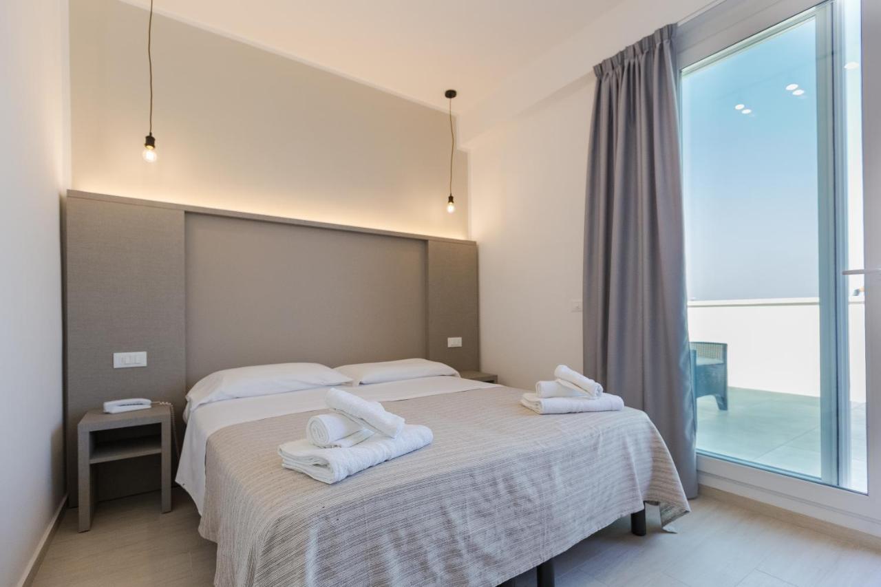 Hotel Altamarea 미사노아드리아티코 외부 사진