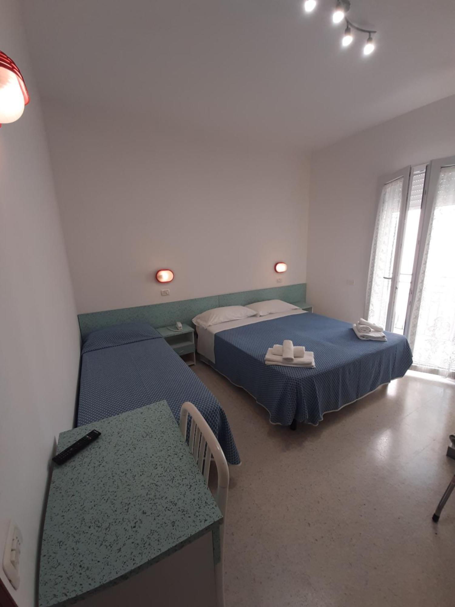 Hotel Altamarea 미사노아드리아티코 외부 사진